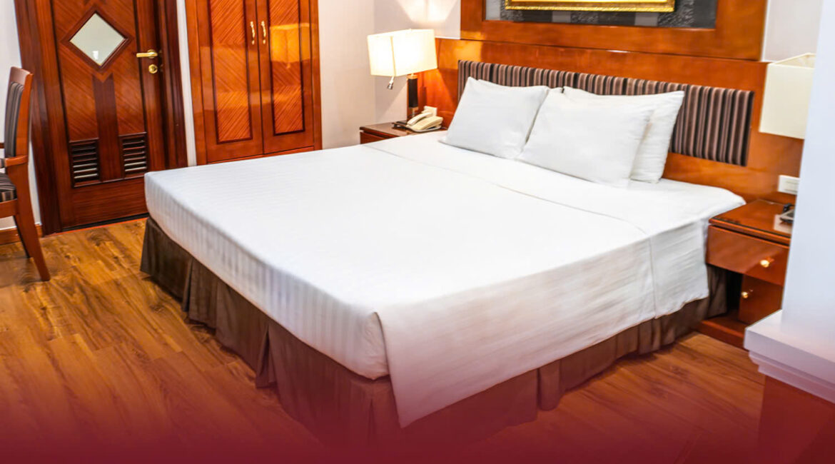 Phòng Deluxe tại Hanoi Larosa Hotel: Nơi lưu trú ngay tại trung tâm Thủ đô