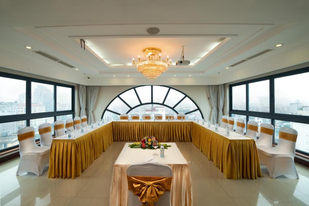 Khách sạn gần Văn miếu Quốc Tử Giám