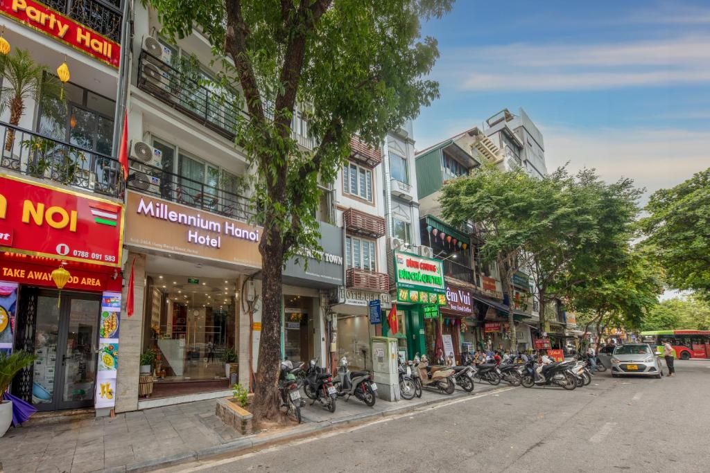 Khách sạn gần văn miếu