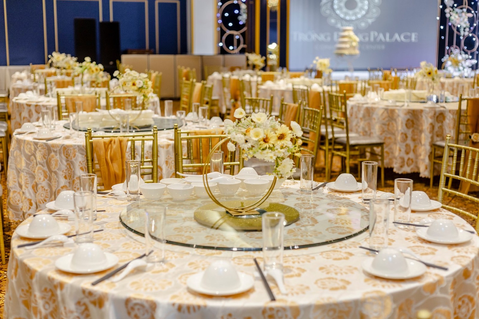 địa điểm tổ chức year end party ở hà nội 